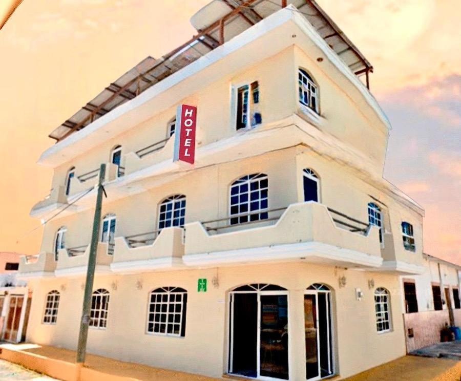 Hotel Baroni Progreso  Exterior foto